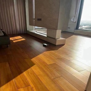 PARQUET PREFINITI - LEGNO IROKO OLIATO UV - LISTONE GRANDE